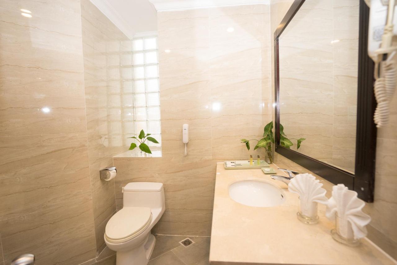 Aloha Halong Hotel 하롱 외부 사진